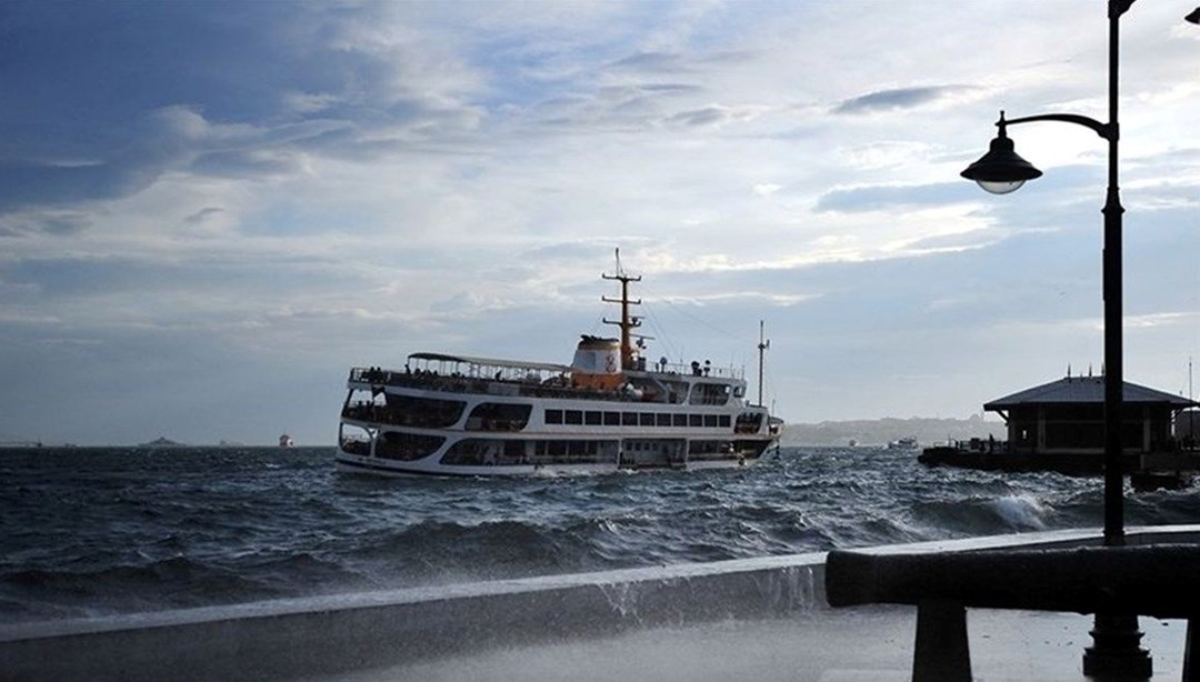 İstanbul’da bazı vapur seferlerine hava muhalefeti engeli
