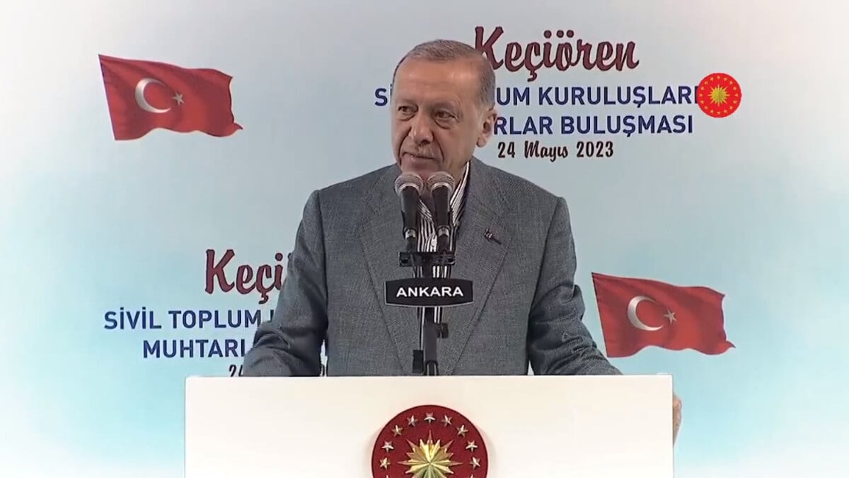 Cumhurbaşkanı Erdoğan, STK ve muhtarlarla buluştu
