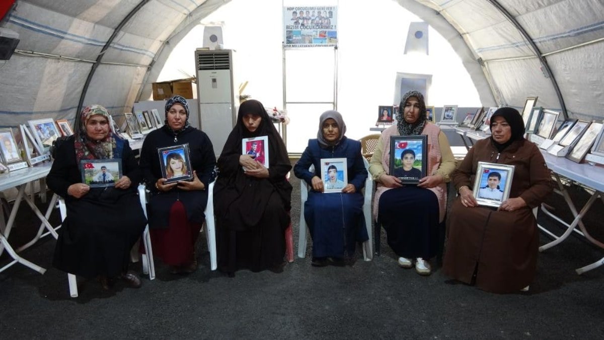 Diyarbakır annelerinden HDP’ye tepki: Vicdanı olsaydı bizi görmezden gelmezdi
