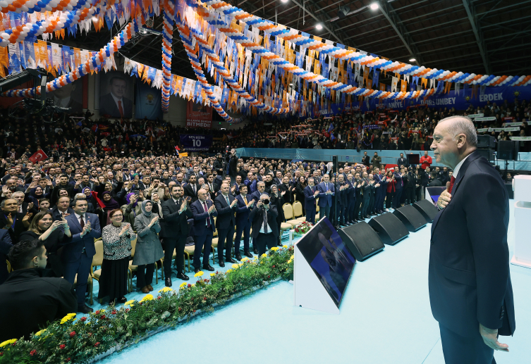 Cumhurbaşkanı Erdoğan: İnsanlık sınavını yüz akıyla verdik