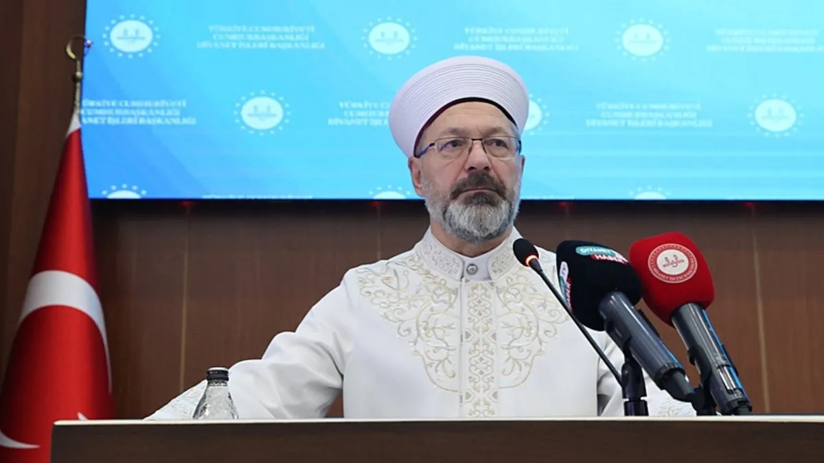 Diyanet İşleri Başkanı Ali Erbaş: Bizi erdeme ulaştıracak rehberler Kur’an-ı Kerim ve Peygamber Efendimizdir