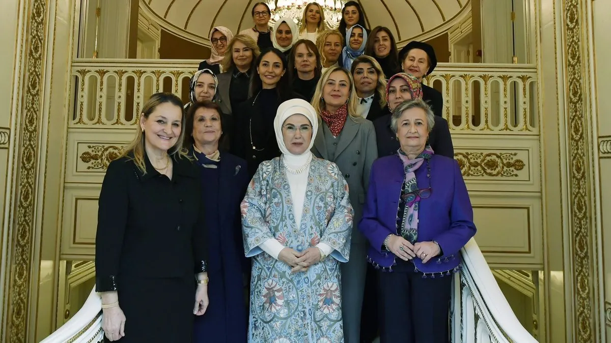 Emine Erdoğan, TOGEM-DER Yönetim Kurulu üyeleriyle bir araya geldi