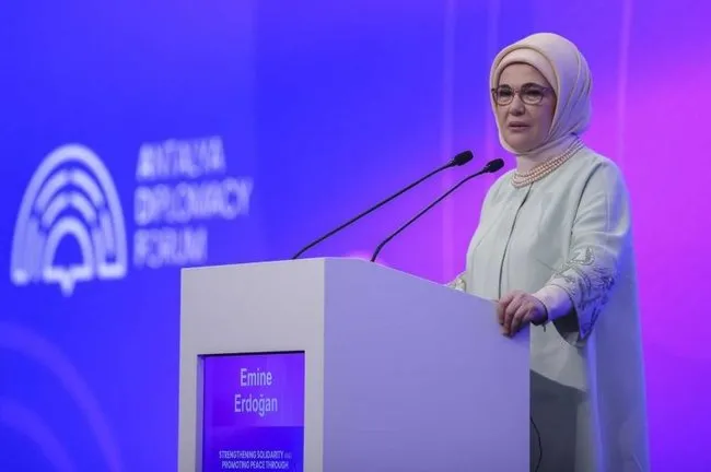 Emine Erdoğan’ın 2024’te de öncelikli gündemi Gazze’de barışın tesisi oldu