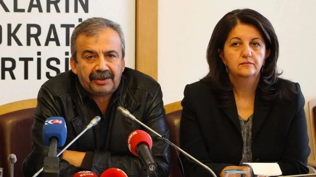 SON DAKİKA | DEM Parti heyeti İmralı’da PKK elebaşı Öcalan ile görüştü