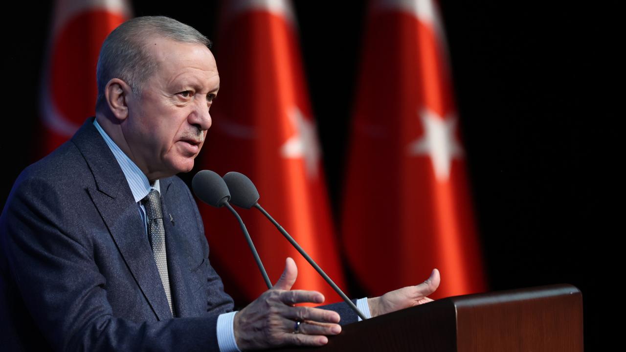 Cumhurbaşkanı Erdoğan yarın Slovak Cumhuriyeti Başbakanı Fico ve heyetini kabul edecek