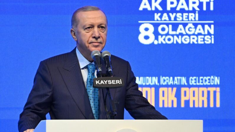 Cumhurbaşkanı Erdoğan: YPG’nin çöpe atılması yakındır