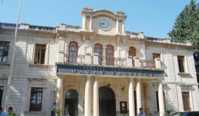 Hatay Valiliği, yardım malzemesinin masaj salonunda kullanıldığı iddiasını yalanladı