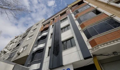 Bayrampaşa’da aile apartmanı “Yarısı Bizden Kampanyası” ile dönüştü