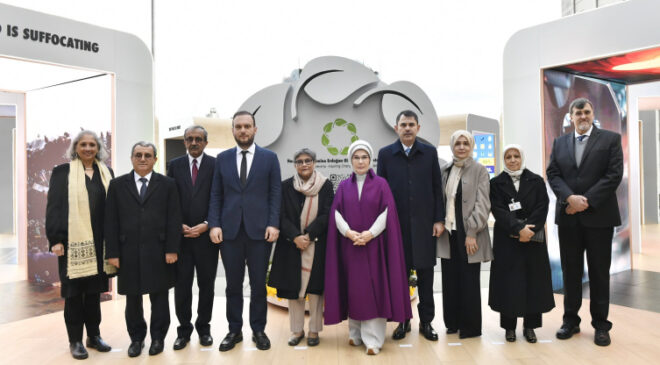 Emine Erdoğan, Sıfır Atık Enstelasyon Sergisini ziyaret etti