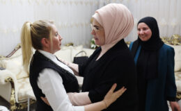 Emine Erdoğan, Vehibe Sayın’ın iftar sofrasına konuk oldu