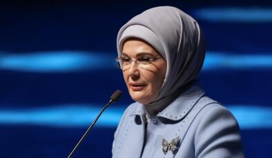 Emine Erdoğan’dan Kadir Gecesi mesajı
