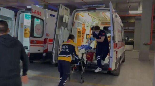 Kuzey Makedonya’daki yangında ağır yaralanan 3 kişi İstanbul’a getirildi