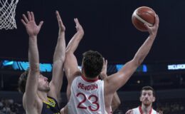 Kabine üyelerinden Filenin Sultanları ve 12 Dev Adama tebrik mesajı