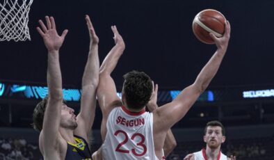 Kabine üyelerinden Filenin Sultanları ve 12 Dev Adama tebrik mesajı