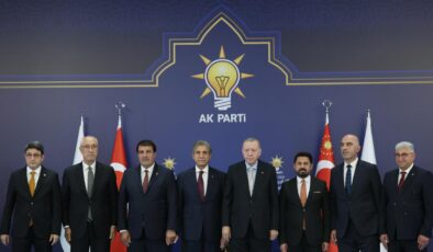 7 isim daha AK Parti’ye katıldı