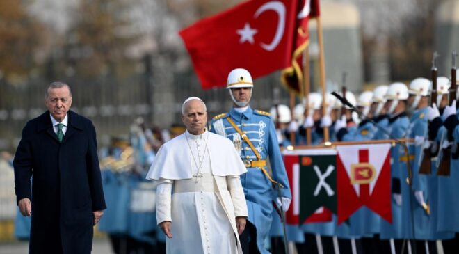 Burhanettin Duran: Türkiye barış ve adalet adına aktif sorumluluk alma iradesini gösteriyor