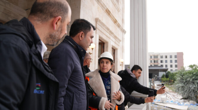 Bakan Kurum: Asrın inşasıyla Hatay’ın dört bir yanı çiçek gibi oluyor