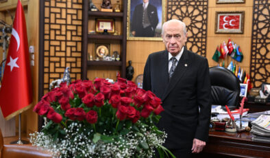 Cumhurbaşkanı Erdoğan, MHP Genel Başkanı Bahçeli’nin yeni yılını ve yaşını kutladı