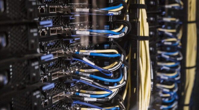 Türkiyenin süper bilgisayarı ARF dünyada ilk 50ye girdi