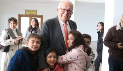 “YAŞAM DÖNGÜSÜ” OYUNU ÇOCUKLARI BÜYÜLEDİ