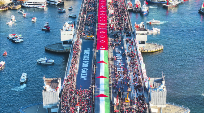 İstanbul’daki Filistin yürüyüşüne yaklaşık 520 bin kişi katıldı