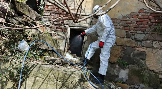 KDZ.EREĞLİ BELEDİYESİ, ZARARLILARLA KAYNAĞINDA MÜCADELE EDİYOR