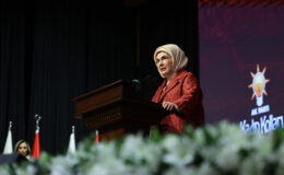 Emine Erdoğan ‘AK Parti İstanbul Kadın Kolları ile Vefa İftarı’ programına katıldı