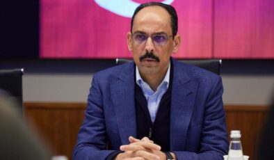 MİT Başkanı İbrahim Kalın, İstanbul’da Hamas heyetiyle görüştü