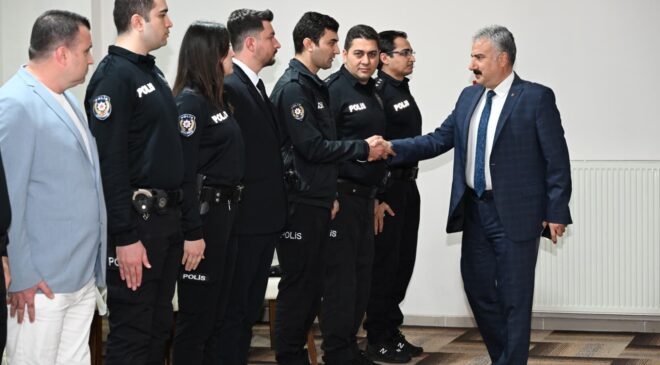 Manisa Emniyet Müdürü Fahri Aktaş Personelleri İle Bir Araya Geldi.