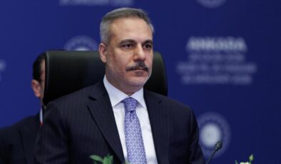 Bakan Fidan, ABD’li ara bulucularla görüştü