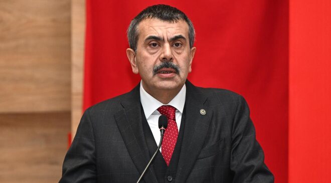 Bakan Tekin, okullarda alınacak yeni tedbirleri açıkladı