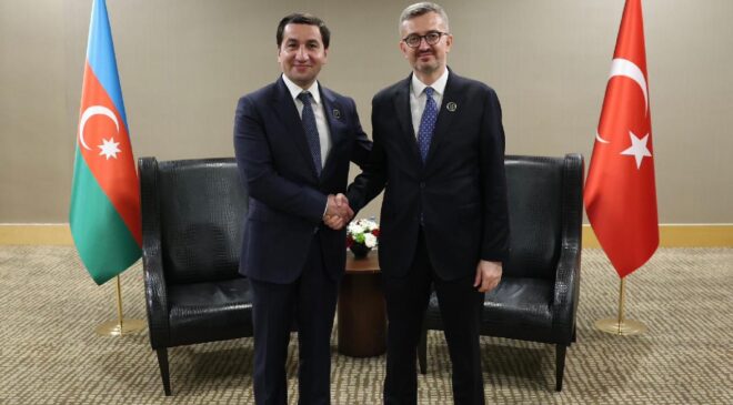 Burhanettin Duran: Türkiye ile Azerbaycan arasındaki köklü kardeşlik bağları güçleniyor