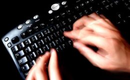 İnternette erişim engellerinin yarıdan fazlası kumar suçları için