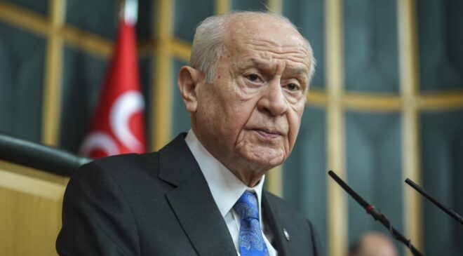 Bahçeli, Süper Lig şampiyonu Galatasaray’ı kutladı