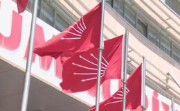 CHP İstanbul İl Yönetimi’nin görevden uzaklaştırılmasına yönelik dava ertelendi