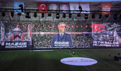 Cumhurbaşkanı Erdoğan: En büyük yatırımı gençlerimize yaptık