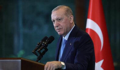 Cumhurbaşkanı Erdoğan Türkiye Kupası’nı kazanan Trabzonspor’u tebrik etti
