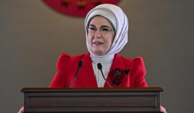Emine Erdoğan: 19 Mayıs büyük mücadelenin adıdır