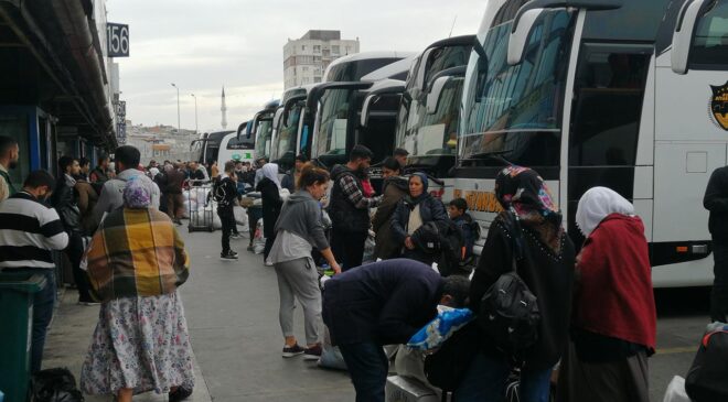 İstanbul’da otobüs ek seferlerin satışına başlandı