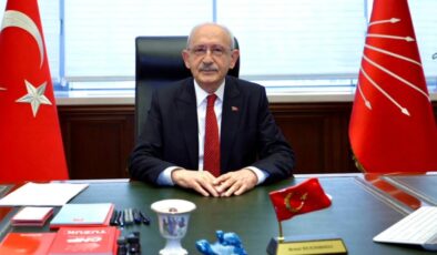 Kemal Kılıçdaroğlu CHP Genel Merkezi’nde