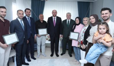 AK Parti’den 11 milyonu aşan üyesine Cumhurbaşkanı Erdoğan imzalı teşekkür belgesi