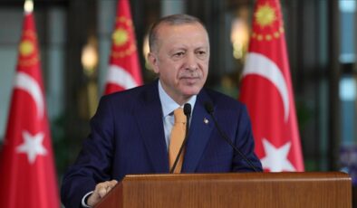 Cumhurbaşkanı Erdoğan: Bir milletin iki devleti, tek yürek taşıyan evlatlarıyız