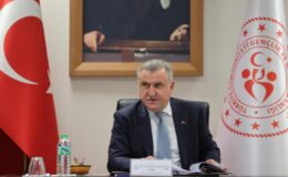 Bakan Bak: Hiçbir forma, hiçbir renk, hiçbir rekabet çocuğumuzun kalbinden daha kıymetli değildir