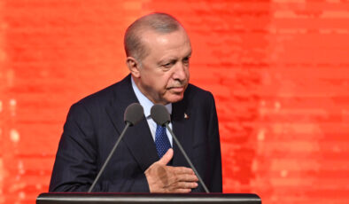 Cumhurbaşkanı Erdoğan: Bizi tanımak isteyenler Malazgirt’e, Çanakkale’ye baksın