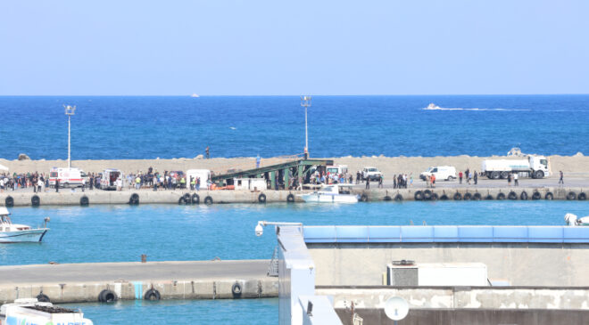 Girne açıklarında feribot battı: 8 kişi hayatını kaybetti, 18 kişi aranıyor