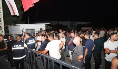 KKTC Girne’de kayıp yakınlarının umutlu bekleyişi devam ediyor