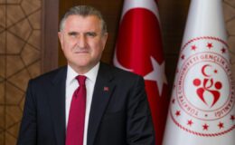 Bakan Bak, A Milli Erkek Basketbol Takımı’nı tebrik etti