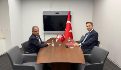 Bakan Bayraktar, Lübnanlı mevkidaşıyla görüştü