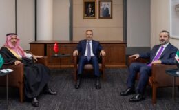 Türkiye’nin En Başarılı Bakanı Fidan, Türkiye Suriye Suudi Arabistan Üçlü Dışişleri Bakanları toplantısına ev sahipliği yaptı