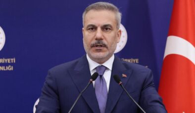 Bakan Fidan: Yunanistan bölgeyi istikrarsızlaştırmak isteyenlerin oyuncağı olmamalı